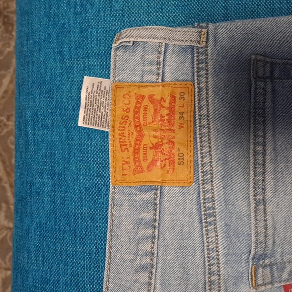 Men Levi's Blue Straight Jeans Classic Denim 510.  W34 L30 - Picture 2 of 5